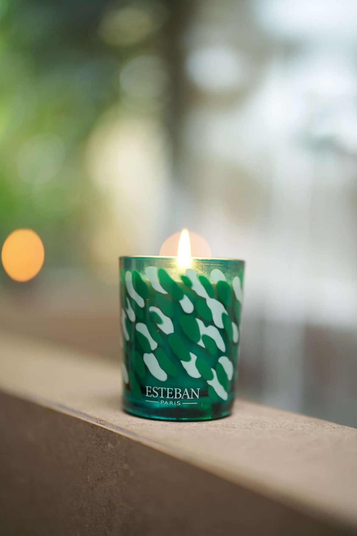 Candela decorativa profumata - Eau d'Amazonie - ricaricabile - 180 g