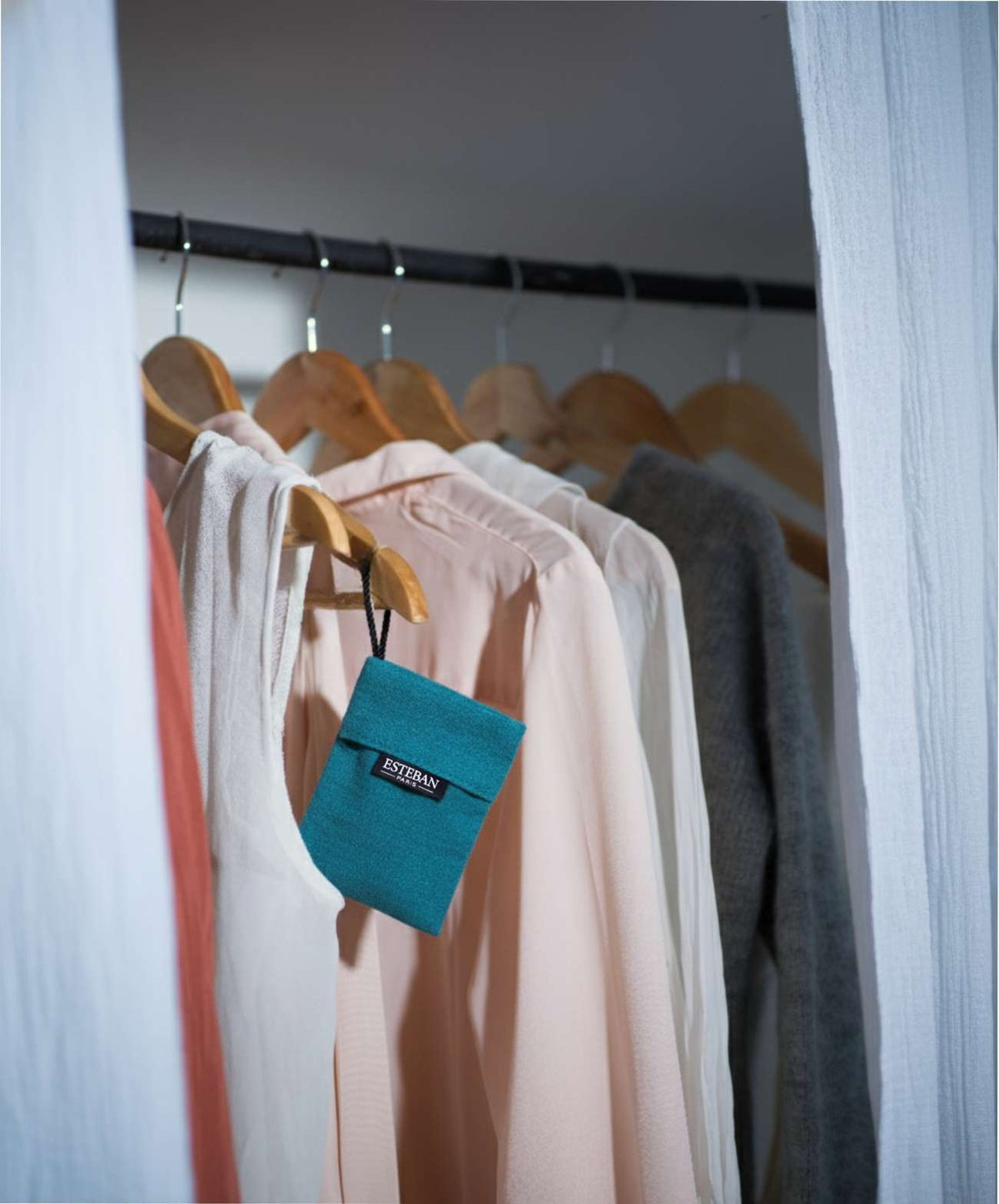 Pochette per profumo - Legno di Cèdre - Colore blu